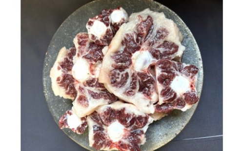【数量限定】希少部位　近江牛テール2.5kg（約500g×5）小分けで便利【FO72W】（国産牛　和牛　ブランド牛　ブランド和牛　黒毛和牛　牛肉　肉　高級　人気　おすすめ　神戸牛　松阪牛 に並ぶ 日本三大和牛 近江牛） 2438868 - 滋賀県近江八幡市