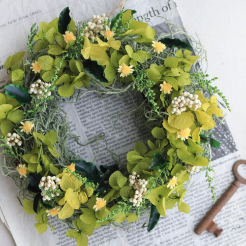 富良野花七曜 フェアリーミニリース ＊ イエロー ＊ ナチュラルかわいい プリザーブドフラワー リース 花 インテリア 装飾品 アレンジ ギフト プレゼント 北海道 上富良野町 2445677 - 北海道上富良野町