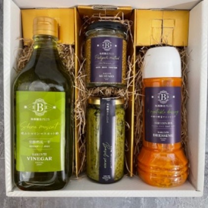 梅薫醸造ベストセラー 4本セット ドレッシング 酢 ソース 2446452 - 福岡県朝倉市