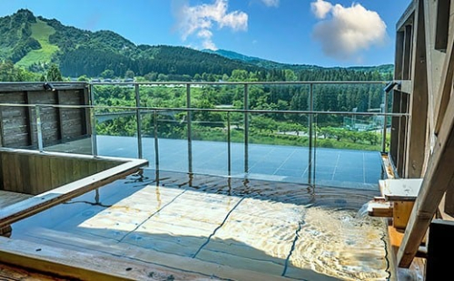 【新潟県胎内市】大自然のゴルフ＆ロイヤル胎内パークホテル宿泊パック 2453925 - 新潟県胎内市