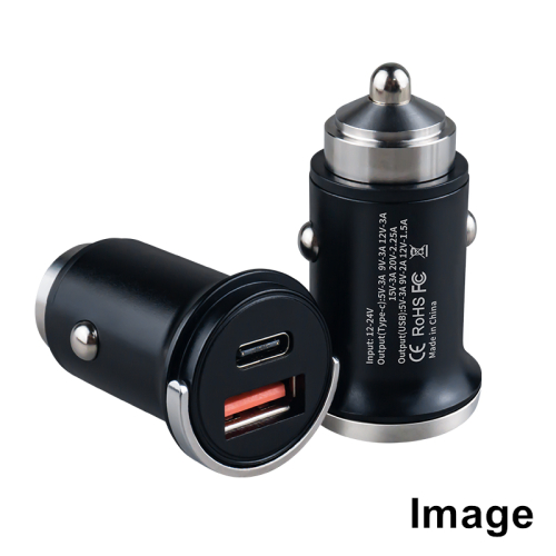 シガーソケット充電器 便利なUSB＆PD端子出力 充電 車 USB 010B1881 2461047 - 大阪府泉佐野市