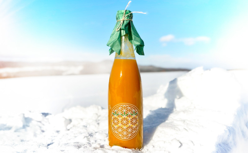 完熟 黄ミニトマト 100% ストレートジュース  720ml×1本 (阿部農園) トマトジュース トマト ミニトマト ジュース 濃厚 野菜 飲料 ソフトドリンク 瓶 北海道 富良野市 2483093 - 北海道富良野市