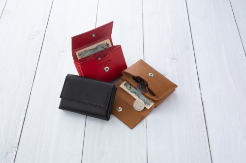 ポケットウォレット（牛ヌメ革・ナチュラル）【BK119】 2483186 - 福岡県大木町