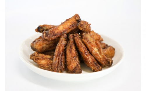 国産　マルマツオリジナル手羽中甘辛揚げ1kg（500ｇ×2袋）肉のプロが手がける！！静岡県　お肉屋さんマルマツの大人気商品！！ 2483268 - 静岡県御前崎市