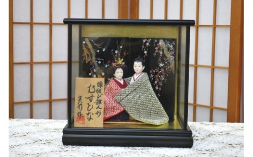 むすびな（小）ケース入り・正絹かのこしぼり・赤［森田人形製作］ひな人形　雛人形 248725 - 埼玉県鴻巣市