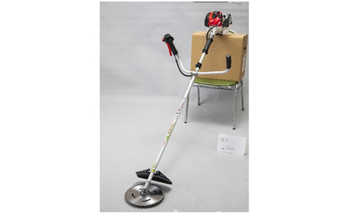 刈払機草刈機2300W 強いやつチップソー付 エンジン 草刈り 岐阜県 池田町 2492324 - 岐阜県池田町