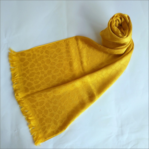 丹後ちりめん　シルク・ストール（イエロー） 2498410 - 京都府京丹後市