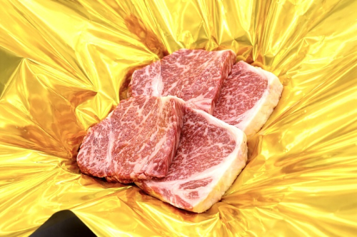 （冷凍）松阪牛 厚切り サーロインステーキ 600g B-140 ／冷凍　瀬古食品　ふるさと納税　牛肉　松阪肉　名産　ブランド　霜ふり本舗　三重県　大紀町 2538647 - 三重県大紀町