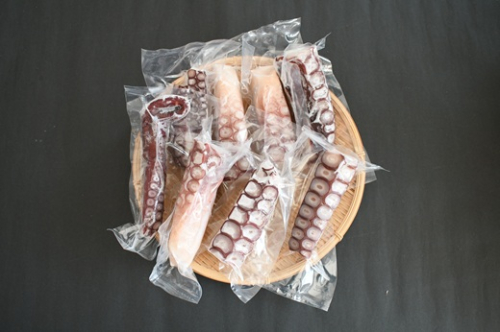 北海道浦河町産 浜ゆでたこ 合計1kg[06-1589] 2548912 - 北海道浦河町