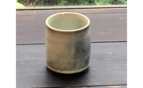 No.123 明石大 作【梨灰釉カップ】 / 陶器 湯のみ 陶芸 埼玉県 特産品 255614 - 埼玉県久喜市