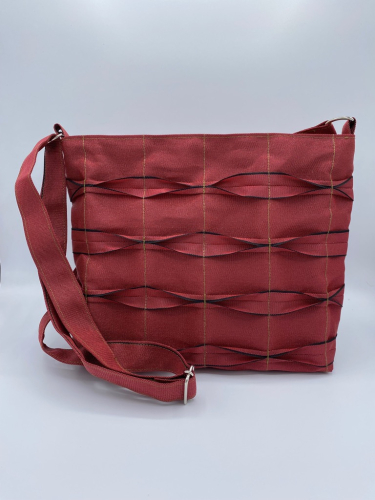 畳屋さんのヘリバッグ【ショルダーバッグ(横はぎ)】赤色 HNNBN004-5 2598697 - 埼玉県飯能市