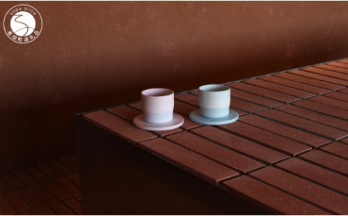 1616/ S&B Espresso Cup & Coaster Light Blue / Light Pink 2色セット【1616/arita japan】有田焼 ショルテン＆バーイングス デザイン オランダ 食器 器 うつわ カップ エスプレッソカップ パステルカラー ブルー ピンク シンプル シック モダン ギフト A35-704 2638159 - 佐賀県有田町
