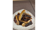 防府市産イノシシジャーキー 約140g も蔵 山口県 防府市 A-B36 ジビエ 猪肉 燻製 おつまみ 珍味 国産 サクラチップ 熟成 肉加工品 晩酌 ギフト