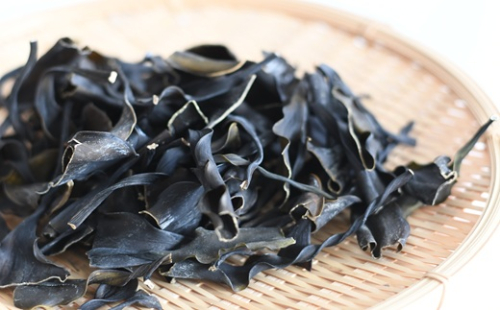 【訳あり】特上浜 井寒台産「日高茎根昆布」120g[53-1627] 2669868 - 北海道浦河町