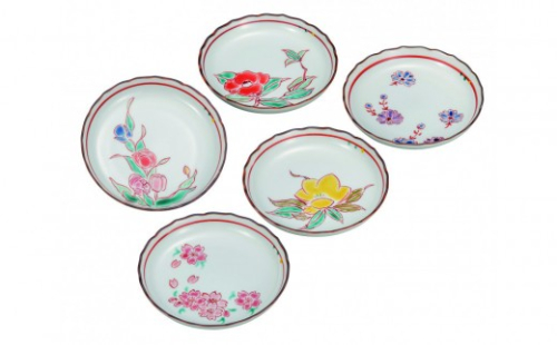 九谷焼　4.5号皿揃　草花絵変り （5枚セット）a01 2705373 - 石川県能美市