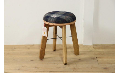 ハイスツール 【ネイビー&グレーチェック×ブラウン】HARRIS TWEED（ハリスツイード）家具 2767763 - 和歌山県有田川町