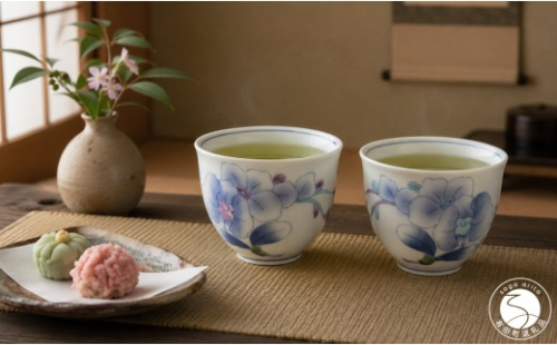 有田焼 華山窯 胡蝶蘭いっぷく碗 2個 セット ピンク ブルー【東洋セラミックス】 食器 器 うつわ 湯のみ ゆのみ お茶 茶器 花柄 幸せ ラン 胡蝶蘭 au045 2777362 - 佐賀県有田町