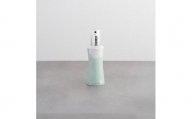 【伊万里焼】青磁椿彫りスレンダー　化粧水ボトル【花しずく】 H808