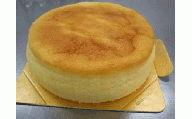 A355  15cmホールケーキ２種（チーズケーキ，ブルーベリーの焼菓子）とアップルパイ（8ｃｍ×10ｃｍ）2個【思いやり型返礼品】
