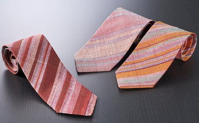 「伝統的工芸品」伊那紬(ネクタイ)赤系色 民芸品 ファッション メンズ 男性用 35612 - 長野県駒ヶ根市