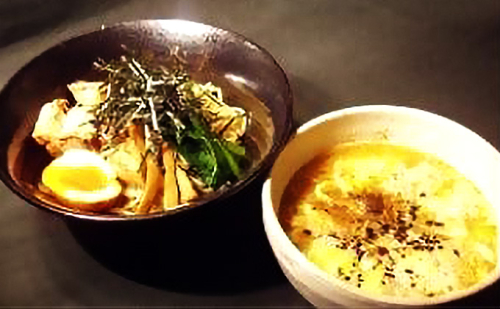 【麺屋無尽蔵】無尽蔵醤油つけ麺 3人前[52210707] しょうゆ 麺類 トッピング付き ちぢれ お昼 夕飯 夜食  359546 - 埼玉県飯能市