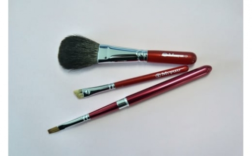 熊野化粧筆 レッドパール3本セット BR-S-1 372996 - 広島県熊野町 | au
