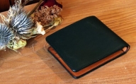 【DR06B】本革製二つ折り財布＜カラー：黒＞