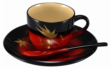 輪島塗　コーヒーカップ（曙紅葉蒔絵）