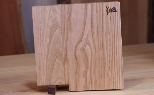 栗のまな板スタンド付き小 キッチン用品 食器 小皿 工芸品  463927 - 香川県綾川町