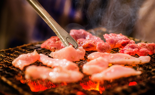 かみふらの多田精肉店 豚ホルモン 2種 各500g×2袋 計2kg 焼肉 ホルモン 豚 みそ しお 味噌 塩 自家製だれ 北海道 上富良野町 499789 - 北海道上富良野町