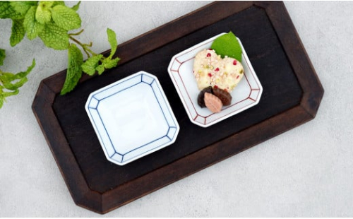 有田焼 隅切小皿 ペアセット【皓洋窯】食器 器 うつわ 小皿 豆皿 醤油皿 手描き 2枚 ペア セット 正方形 四角 ギフト 贈り物 食洗機対応 A14-131 544938 - 佐賀県有田町