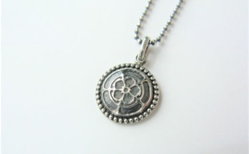 織田木瓜ペンダントネックレス(小)[016K09] 574188 - 愛知県小牧市