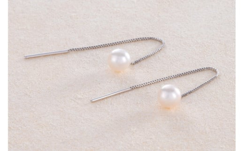 35-02アコヤ真珠ピアス 601527 - 三重県鳥羽市