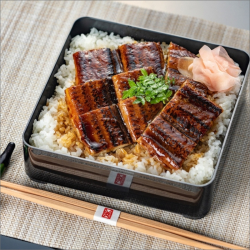 国産うなぎの蒲焼 ＜2人前＞料理長特製熟成のたれ 658987 - 京都府京丹後市