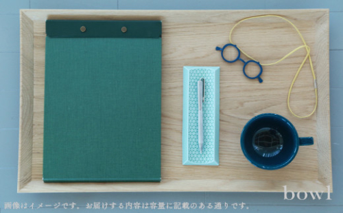 有田焼 書斎が整う 美しい磁器製 ペン置き 文翔窯【日用品店bowl】陶磁器 工芸品 伝統工芸 日本製 手作り 文房具 卓上収納 ペントレー ペンレスト インテリア おしゃれ ギフト プレゼント 贈答 A22-103 71465 - 佐賀県有田町