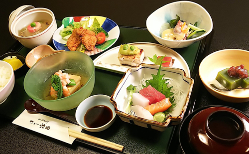 季節を味わう　和食膳「おまかせ御膳」2名様食事券　池田温泉券付  76157 - 岐阜県池田町