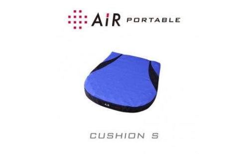 【西川】[エアーポータブル]クッション／Ｓ（ブルー）【P218W】 77462 - 滋賀県近江八幡市