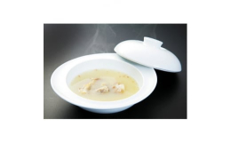 牛テールを贅沢に使い、じっくり煮込み仕上げました。旨味が溶け出したスープはとろりと白濁し濃厚な味わいを堪能できます。優しい味なので、食欲がない時も美味しくお召し上がりいただけます。■生産者の声味・品質