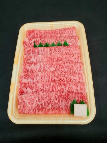 肉の横綱　伊賀牛　ハネシタ　600ｇ　すき焼き　焼きしゃぶ／冷凍発送　産直　自家牧場　最高級　希少部位　三重県　名張市　奥田　オクダ 84445 - 三重県名張市