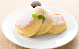 幸せのパンケーキ淡路島リゾートで使用できる食事券（2名様相当）です。 食事券1枚で、看板メニュー「幸せのパンケーキ」2皿と選べるドリンク2つをお召し上がりいただけます。 【幸せのパンケーキ淡路島リゾー