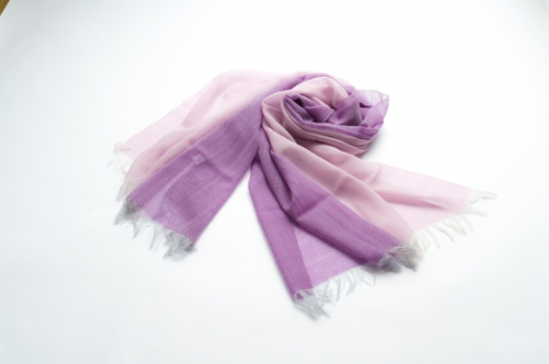 富士桜工房ウールガーゼストール「KASANE」紅藤色（ピンク×パープル）無縫製 二重織 FAA4007 88637 - 山梨県富士河口湖町