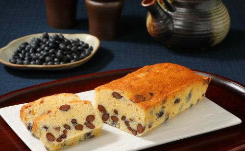 「竹屋の黒豆ケーキ」400g 岩手県産黒豆使用 パウンドケーキ 899293 - 岩手県久慈市