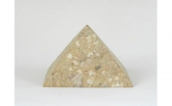 黄竜山石 　ピラミッド  ＜大＞　ミニチュア　置物　インテリア