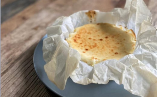 芳醇な白いバスクチーズケーキ（15cm）