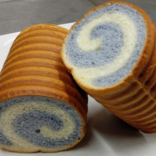 ＫＢ００２室戸「藍Ａｉ」の食パン２本セット