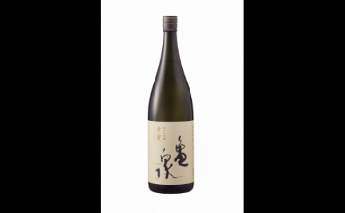 純米大吟醸 貴賓 1800ml(火入)（箱入り）日本酒 お酒 酒 おさけ アルコール度数16.5度 亀泉酒造 一升瓶 お取り寄せ ご当地 地酒 美味しい おいしい 常温 配送 951607 - 高知県土佐市
