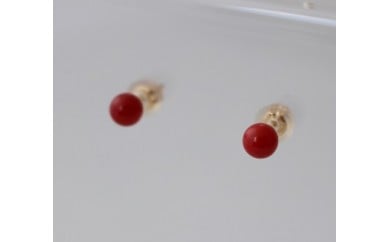 A-57　高知県産血赤珊瑚丸玉ピアス　K18 954792 - 高知県土佐市