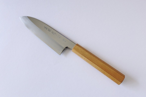 三徳包丁１８０ミリ銀３鋼　三徳 包丁 日本製 ステンレス 刃渡り18cm 料理 高級 本格的 万能包丁 ふるさとのうぜい 故郷納税 返礼品 高知県 土佐市 954864 - 高知県土佐市