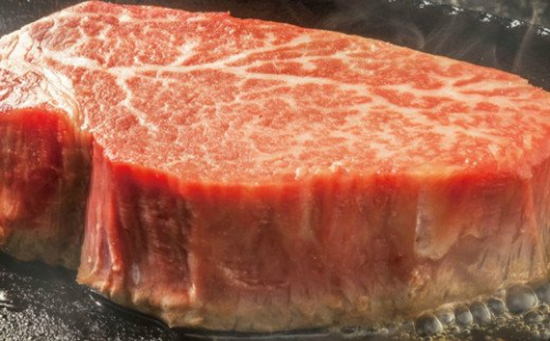 「土佐あかうし」ヒレステーキ600ｇ 96621 - 高知県田野町