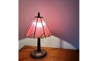 Nijiiro Lamp のステンドグラスのテーブルランプ カトレア ピンク【1425948】